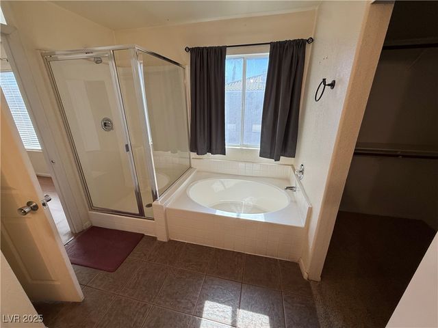 977 Country Skies Avenue, Las Vegas, NV 89123