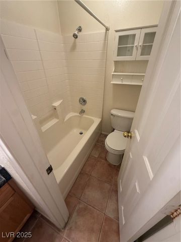 977 Country Skies Avenue, Las Vegas, NV 89123