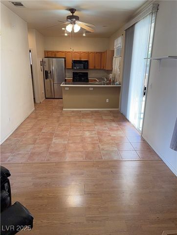 977 Country Skies Avenue, Las Vegas, NV 89123