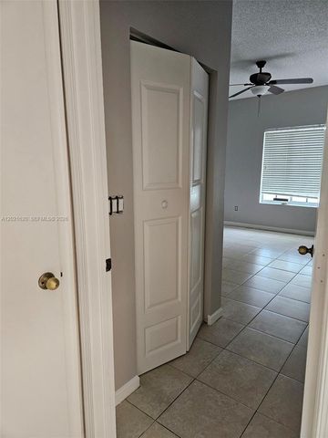 1275 SW 48th Ter 1275, Deerfield Beach, FL 33442