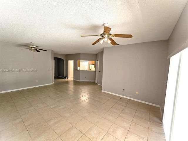 1275 SW 48th Ter 1275, Deerfield Beach, FL 33442