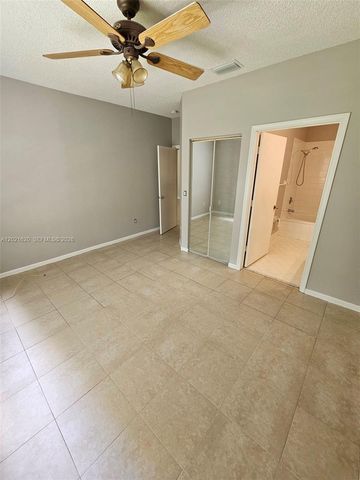 1275 SW 48th Ter 1275, Deerfield Beach, FL 33442