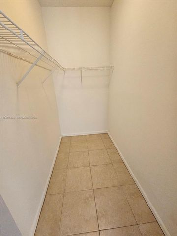 1275 SW 48th Ter 1275, Deerfield Beach, FL 33442