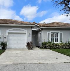 1275 SW 48th Ter 1275, Deerfield Beach, FL 33442
