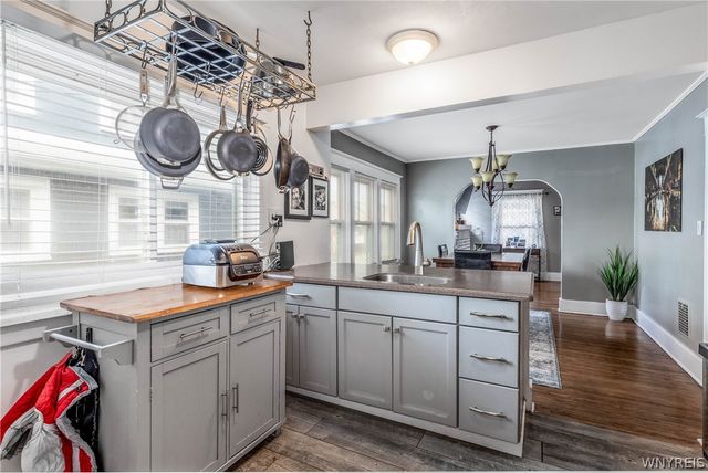 259 Parkwood Avenue, Tonawanda, NY 14217