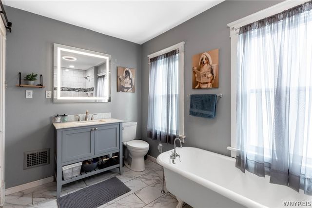 259 Parkwood Avenue, Tonawanda, NY 14217