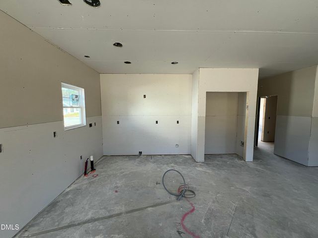 109 Sagewood Drive, Dudley, NC 28333