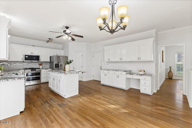 2044 Muirfield Village Way, Raleigh, NC 27604