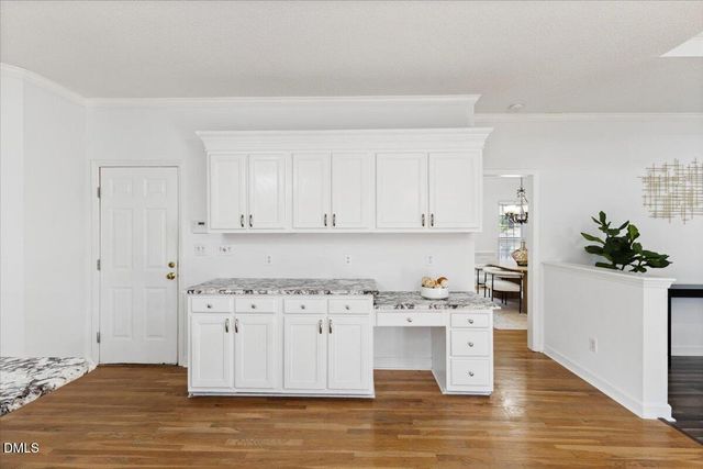 2044 Muirfield Village Way, Raleigh, NC 27604