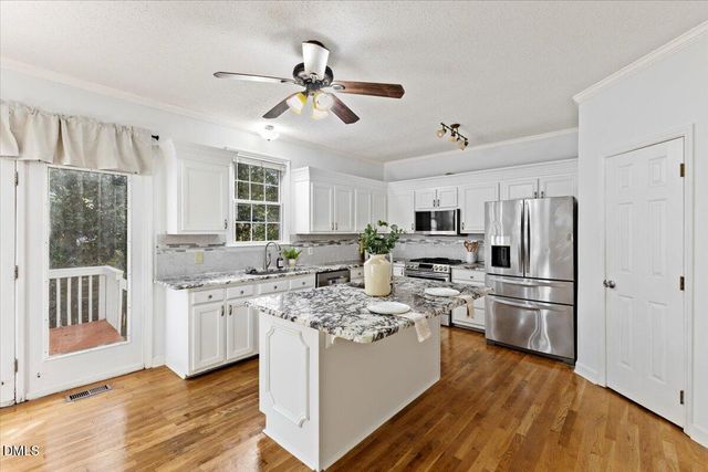 2044 Muirfield Village Way, Raleigh, NC 27604