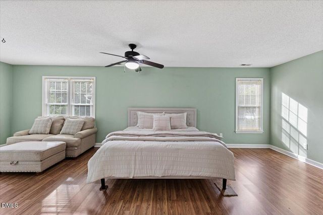 2044 Muirfield Village Way, Raleigh, NC 27604