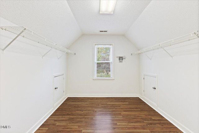 2044 Muirfield Village Way, Raleigh, NC 27604