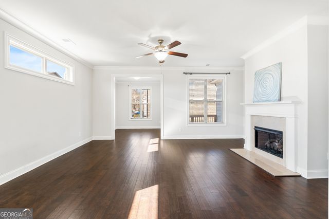 1002 Township Square, Alpharetta, GA 30022