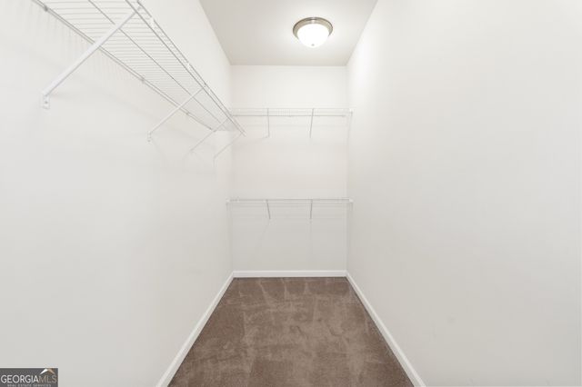 1002 Township Square, Alpharetta, GA 30022