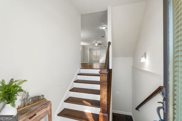 1002 Township Square, Alpharetta, GA 30022