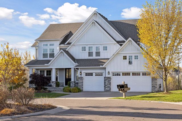 78 Rapp Farm Lane, North Oaks, MN 55127