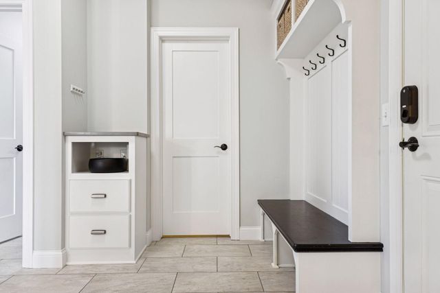 78 Rapp Farm Lane, North Oaks, MN 55127