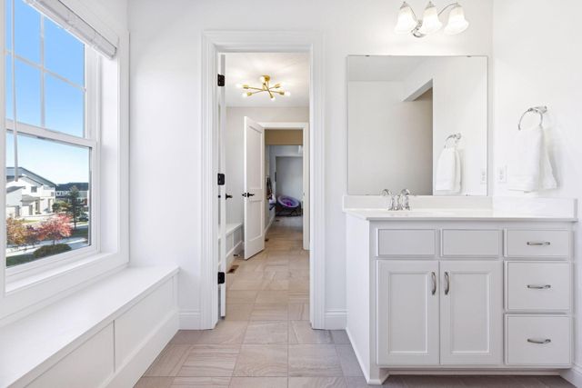 78 Rapp Farm Lane, North Oaks, MN 55127