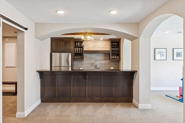 78 Rapp Farm Lane, North Oaks, MN 55127