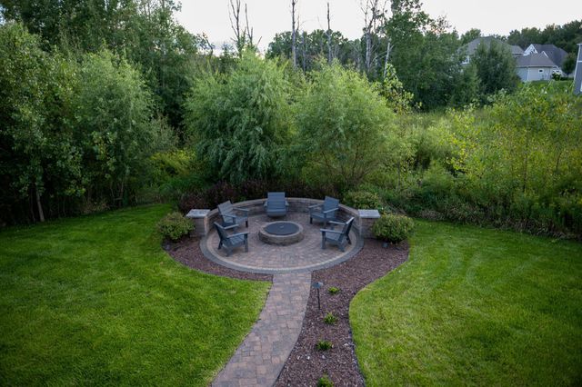 78 Rapp Farm Lane, North Oaks, MN 55127