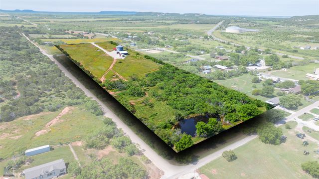 462 County Road 241, Ovalo, TX 79541