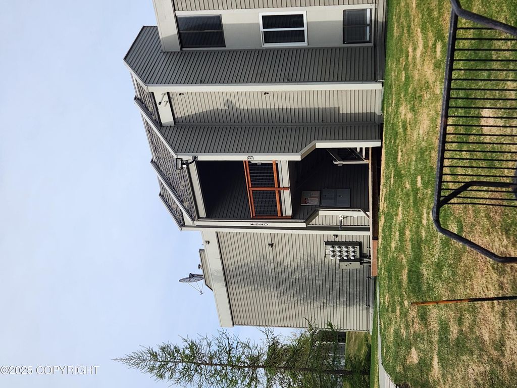 4620 Reka Drive, #B-24, Anchorage, AK 99508