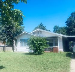 1735 NW 33rd Street, Oklahoma City, OK 73118