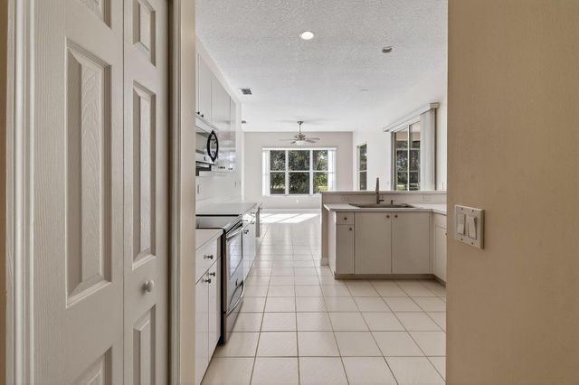 408 SW Horseshoe Bay, Port St. Lucie, Port St Lucie, FL 34986