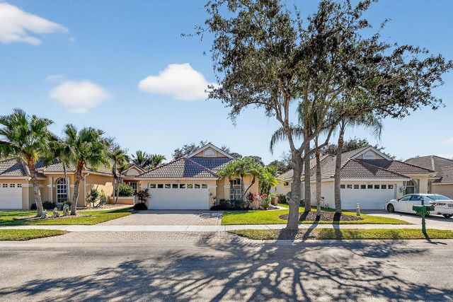 408 SW Horseshoe Bay, Port St. Lucie, Port St Lucie, FL 34986