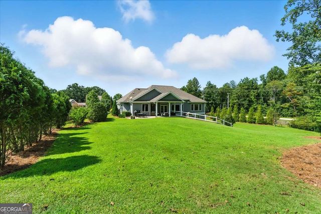6411 Winter Harbor Drive, Flowery Branch, GA 30542