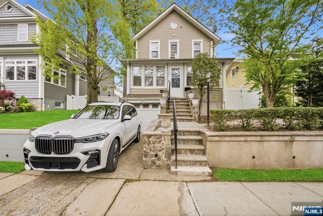105 Daniel Avenue, Rutherford, NJ 07070