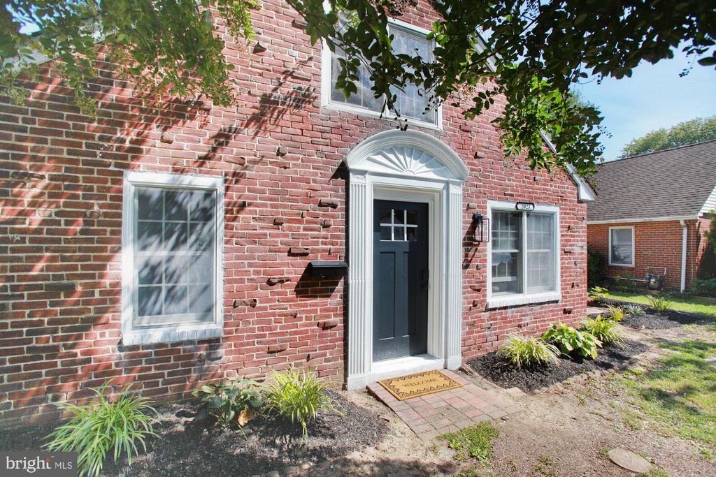 2023 WHARTON RD, GLENSIDE, PA 19038 — photo 3