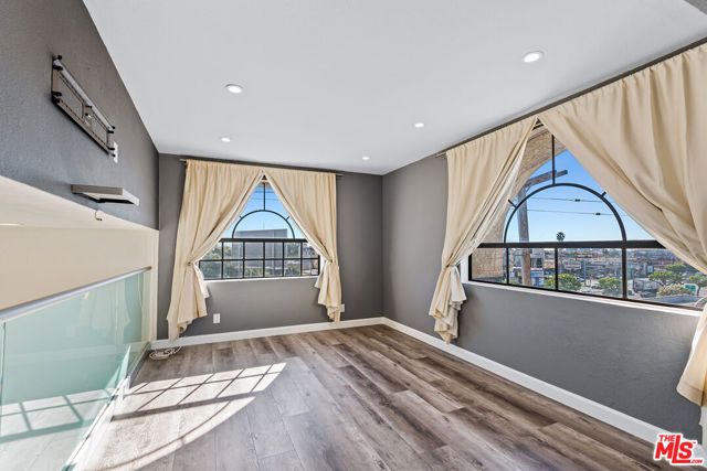3780 Ocean View Avenue 2, Los Angeles, CA 90066