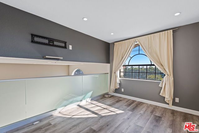 3780 Ocean View Avenue 2, Los Angeles, CA 90066