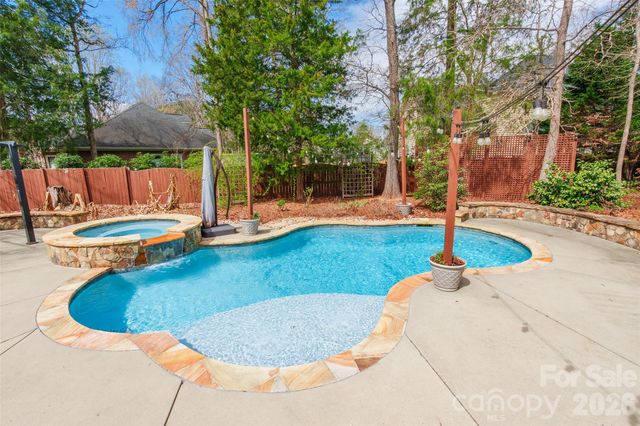 2009 Landry Lane, Rock Hill, SC 29732