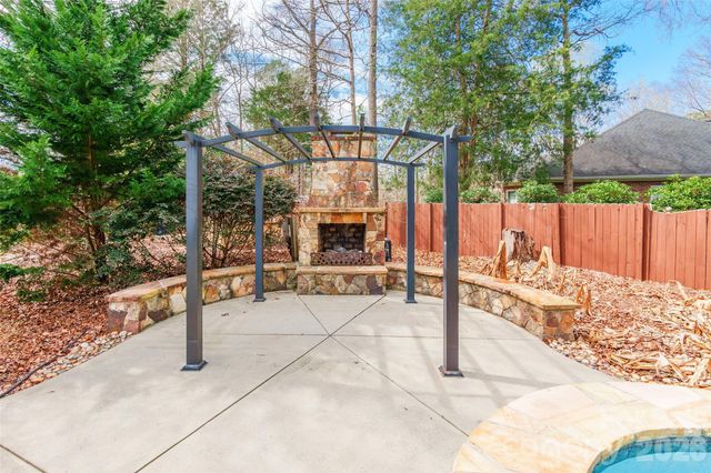 2009 Landry Lane, Rock Hill, SC 29732