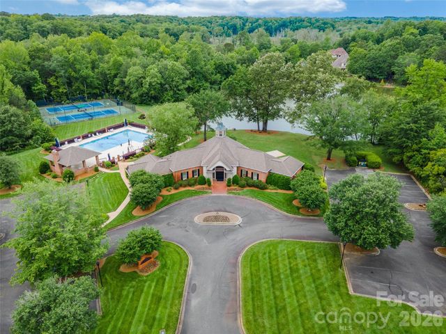 2009 Landry Lane, Rock Hill, SC 29732