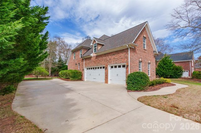 2009 Landry Lane, Rock Hill, SC 29732