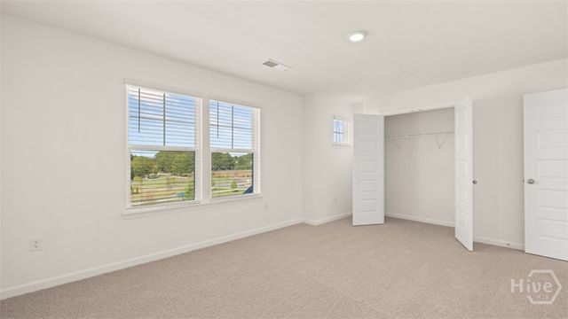 3786 Rivercrest Drive, Bogart, GA 30622