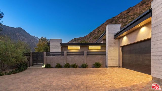 5958 Paseo Canyon Drive, Malibu, CA 90265