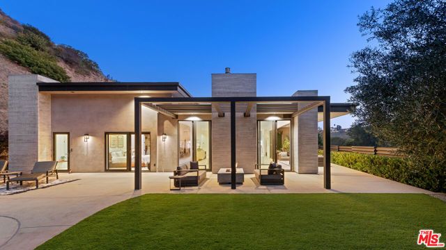 5958 Paseo Canyon Drive, Malibu, CA 90265