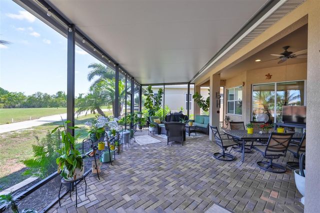1618 EMERALD DUNES DRIVE, Sun City Center, FL 33573