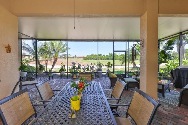 1618 EMERALD DUNES DRIVE, Sun City Center, FL 33573