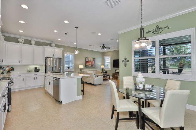 1618 EMERALD DUNES DRIVE, Sun City Center, FL 33573