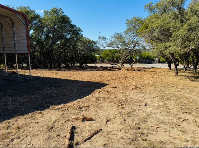 362 CANYON SPRINGS DR, Canyon Lake, TX 78133