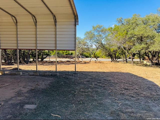 362 CANYON SPRINGS DR, Canyon Lake, TX 78133