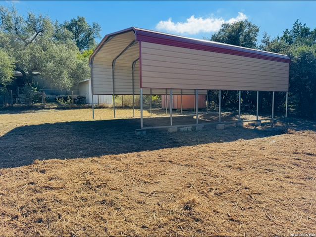 362 CANYON SPRINGS DR, Canyon Lake, TX 78133