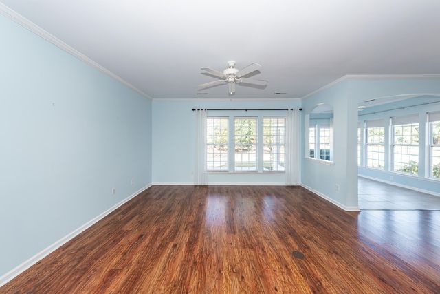 318 Oyster Bay Drive, Summerville, SC 29486