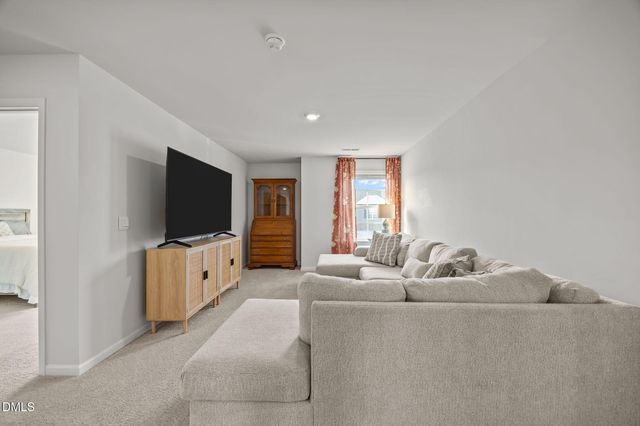 1432 Carisbrooke Drive, Mebane, NC 27302