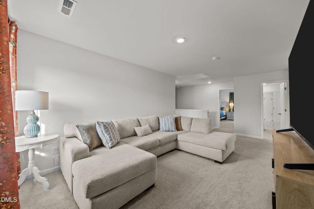 1432 Carisbrooke Drive, Mebane, NC 27302